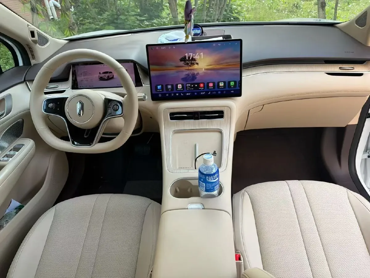 2025 HIMA Shangjie H5 BEV,autocango,china used car exporter,china ev exporter,chinese used car exporter,chinese used ev exporter