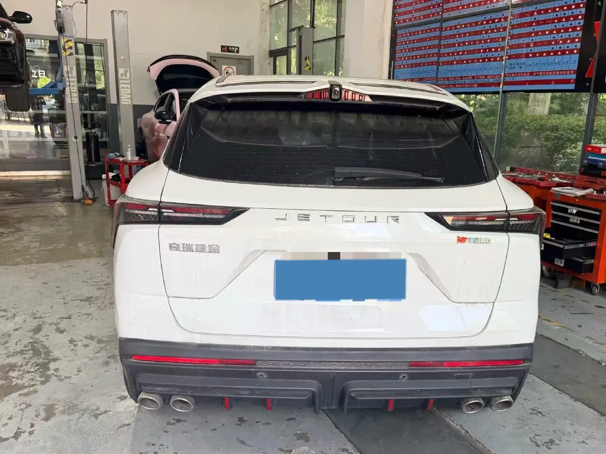 2022 Jetour DASHING 1.6T 197HP L4 7DCT,autocango,china used car exporter,china ev exporter,chinese used car exporter,chinese used ev exporter