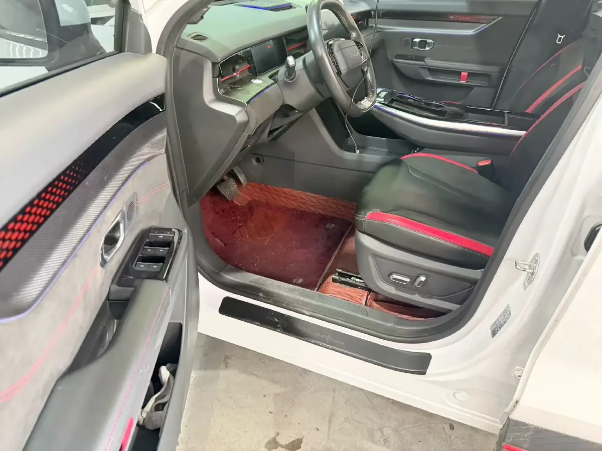 2022 Jetour DASHING 1.6T 197HP L4 7DCT,autocango,china used car exporter,china ev exporter,chinese used car exporter,chinese used ev exporter
