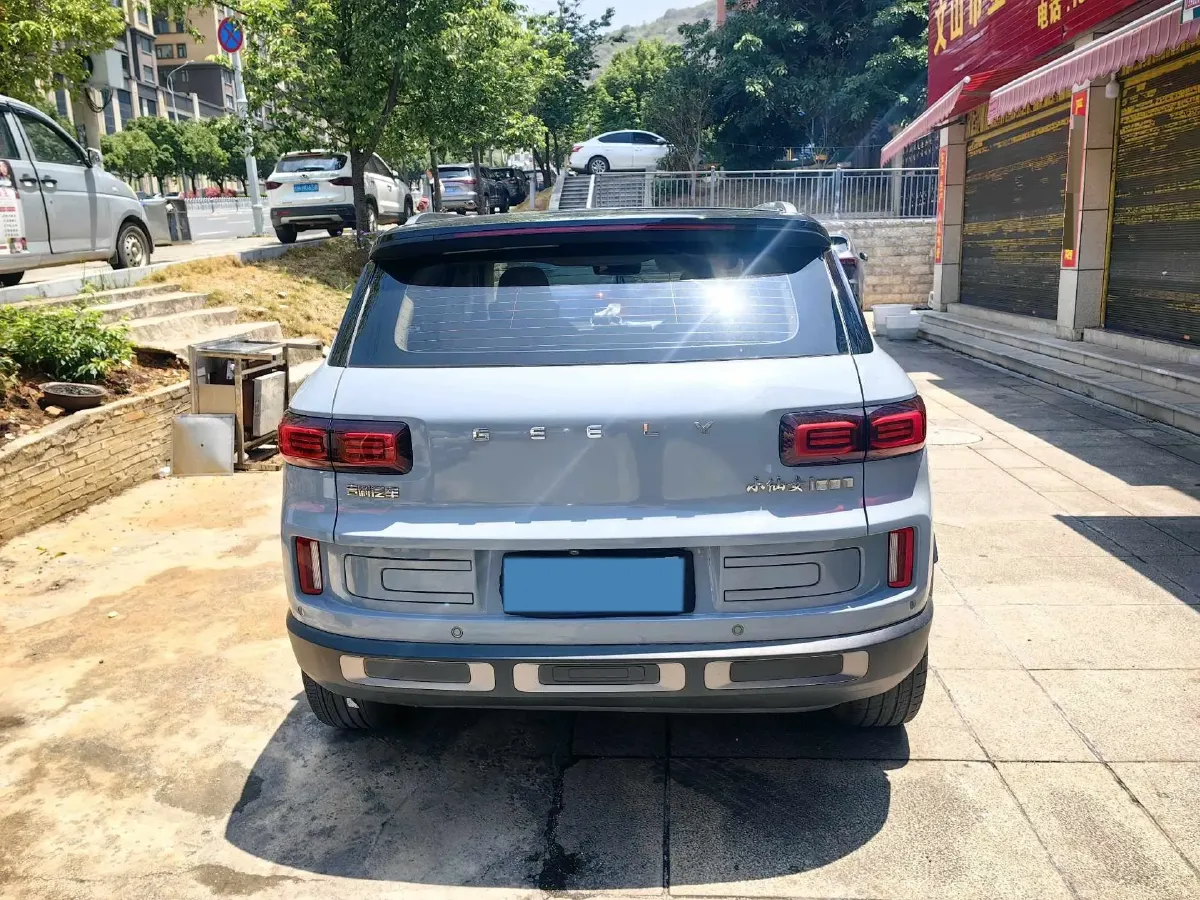 2020 Geely ICON 1.5T 177HP L3 7DCT,autocango,china used car exporter,china ev exporter,chinese used car exporter,chinese used ev exporter