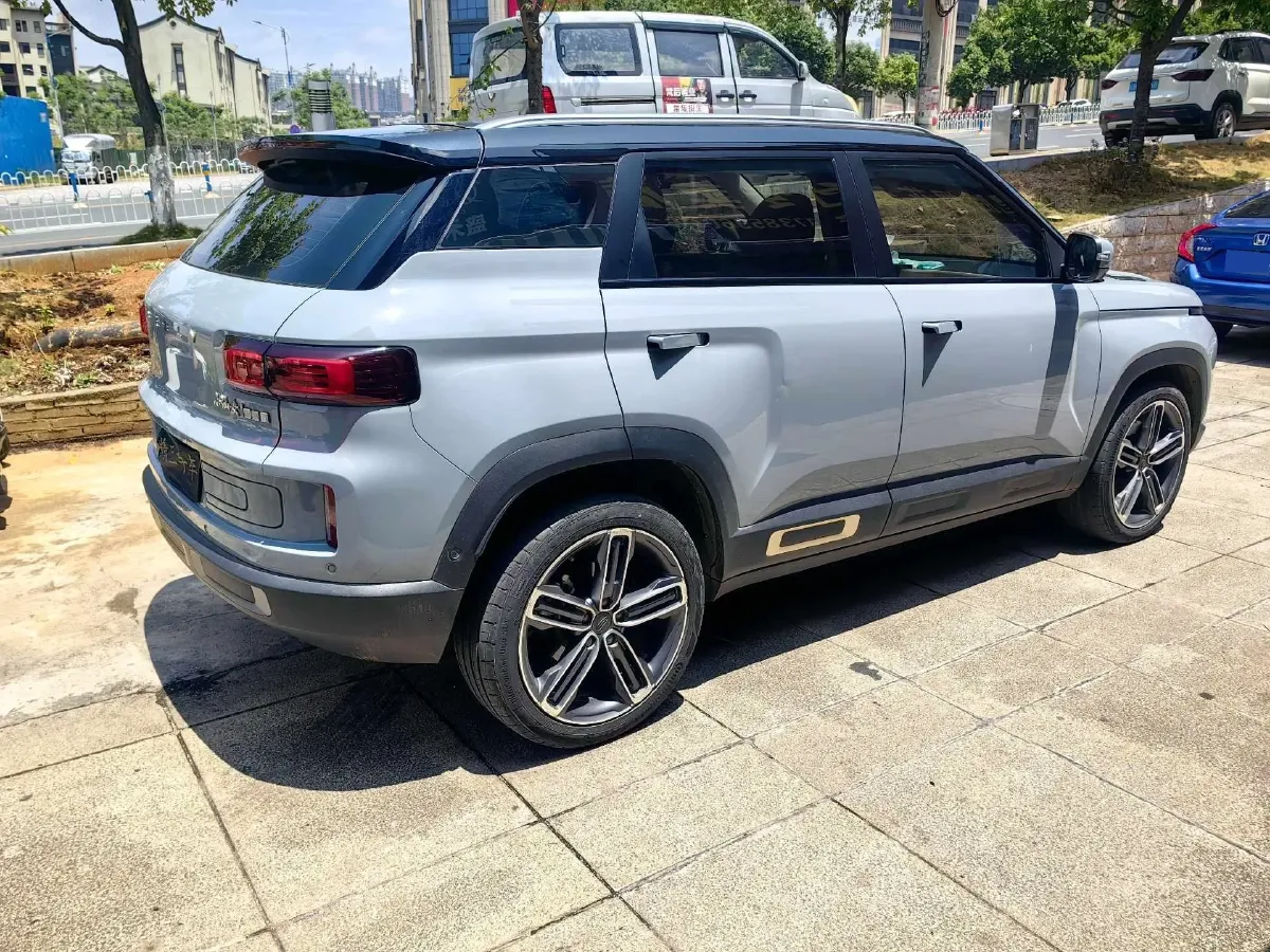 2020 Geely ICON 1.5T 177HP L3 7DCT,autocango,china used car exporter,china ev exporter,chinese used car exporter,chinese used ev exporter
