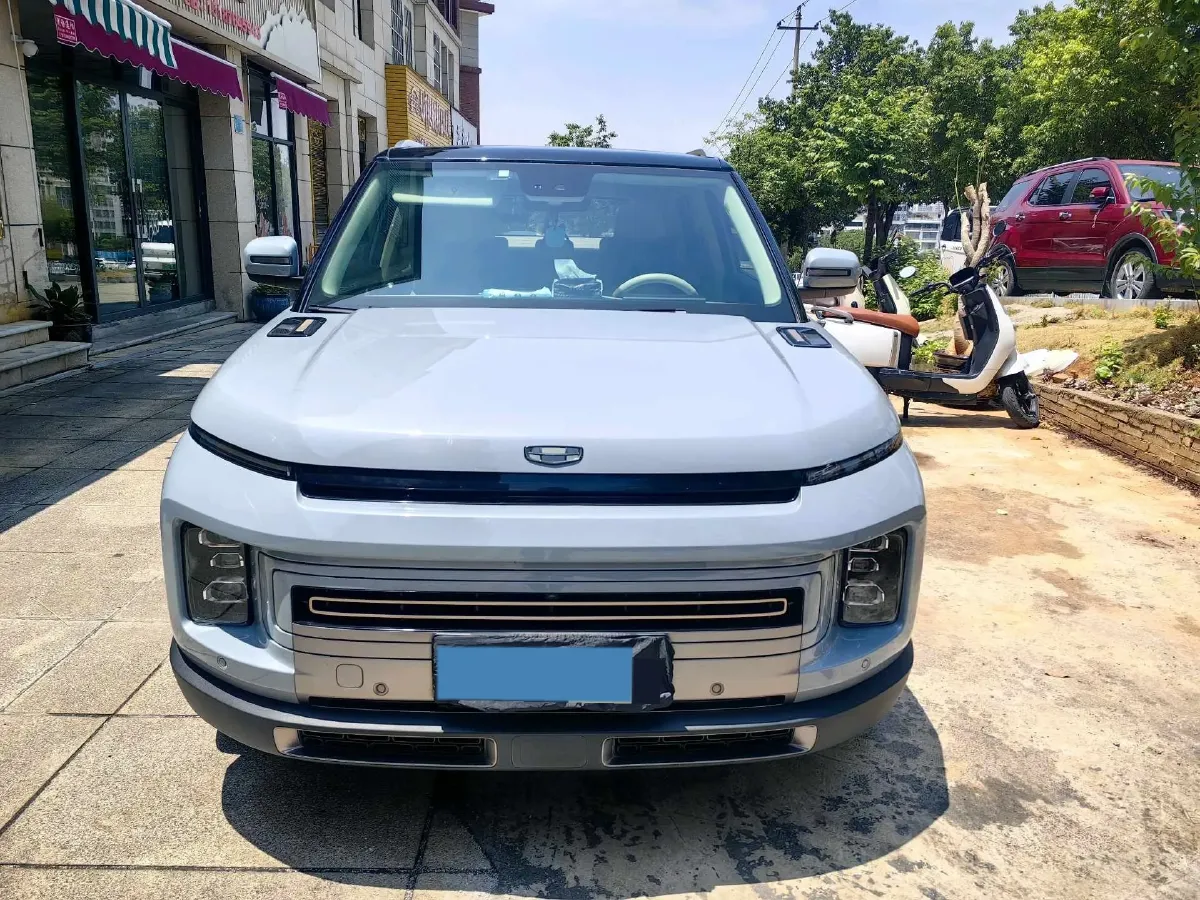 2020 Geely ICON 1.5T 177HP L3 7DCT,autocango,china used car exporter,china ev exporter,chinese used car exporter,chinese used ev exporter