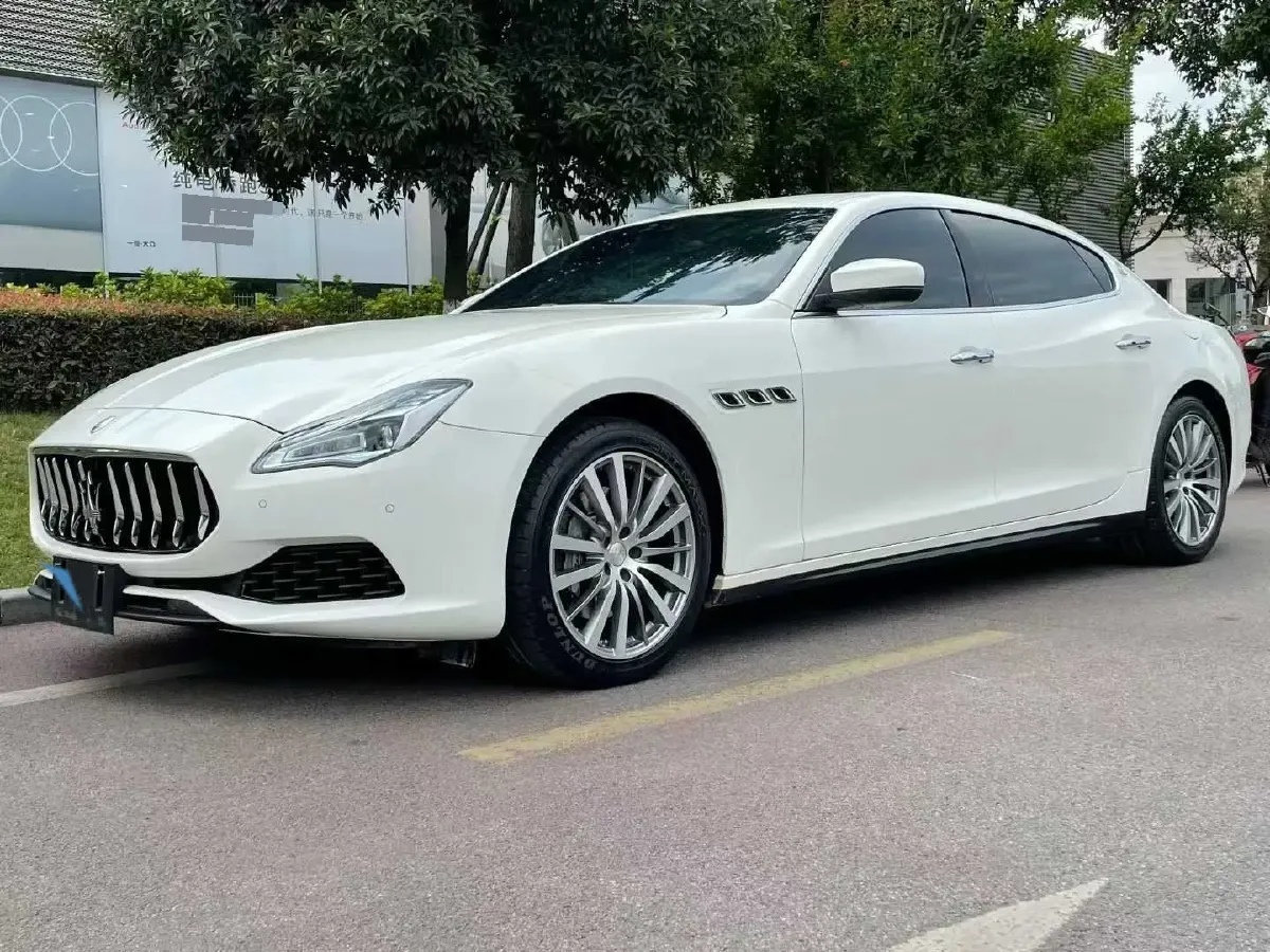 2018 Maserati Quattroporte 3.0T 350HP V6 8AT,autocango,china used car exporter,china ev exporter,chinese used car exporter,chinese used ev exporter