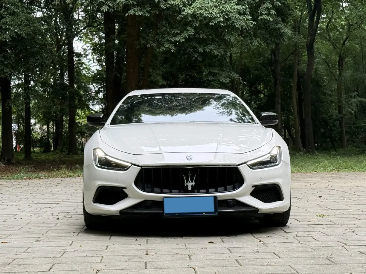 2018 Maserati Ghibli 3.0T 350HP V6 8AT,autocango,china used car exporter,china ev exporter,chinese used car exporter,chinese used ev exporter