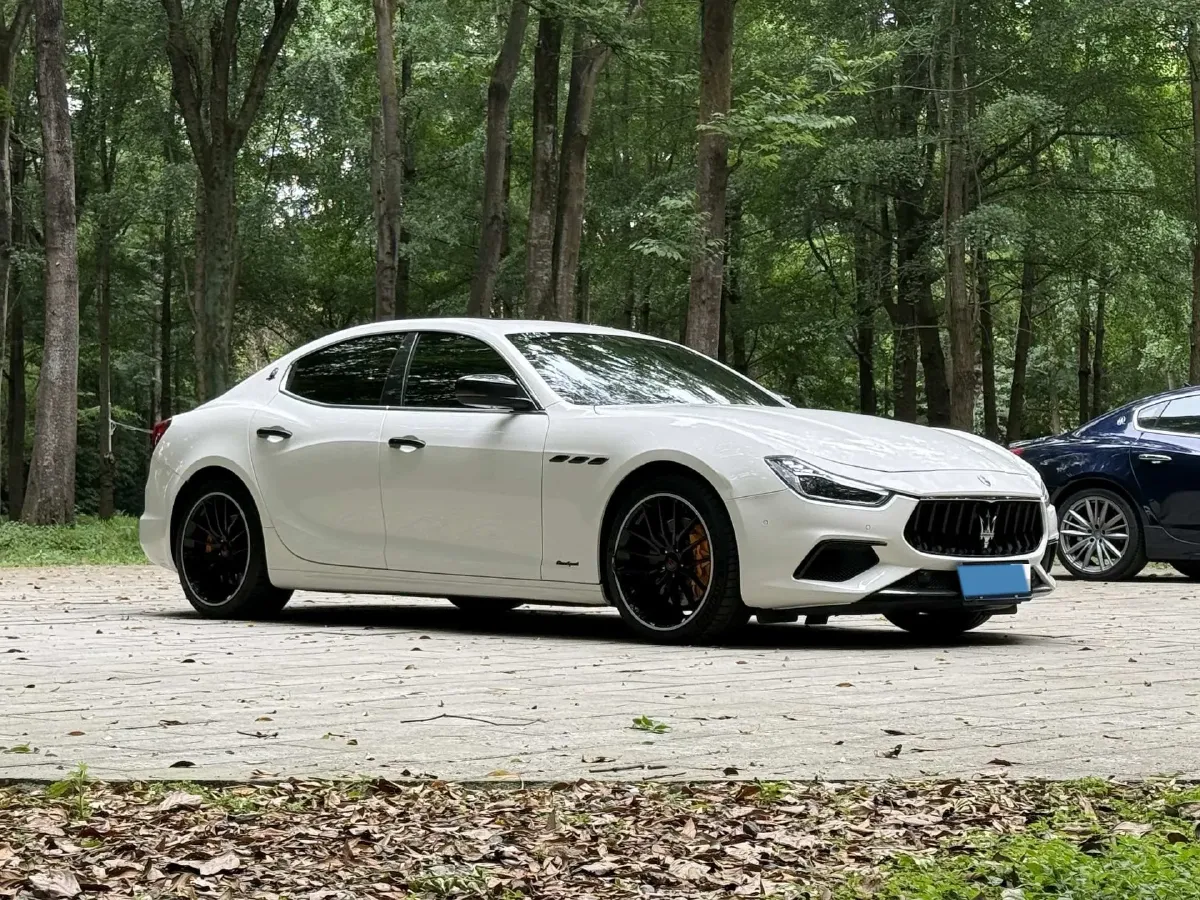 2018 Maserati Ghibli 3.0T 350HP V6 8AT,autocango,china used car exporter,china ev exporter,chinese used car exporter,chinese used ev exporter
