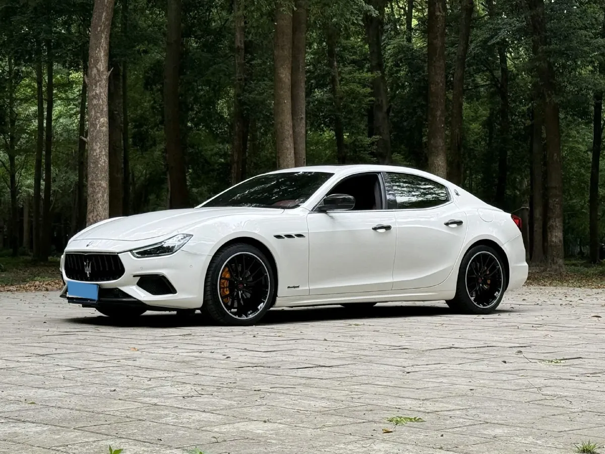 2018 Maserati Ghibli 3.0T 350HP V6 8AT,autocango,china used car exporter,china ev exporter,chinese used car exporter,chinese used ev exporter