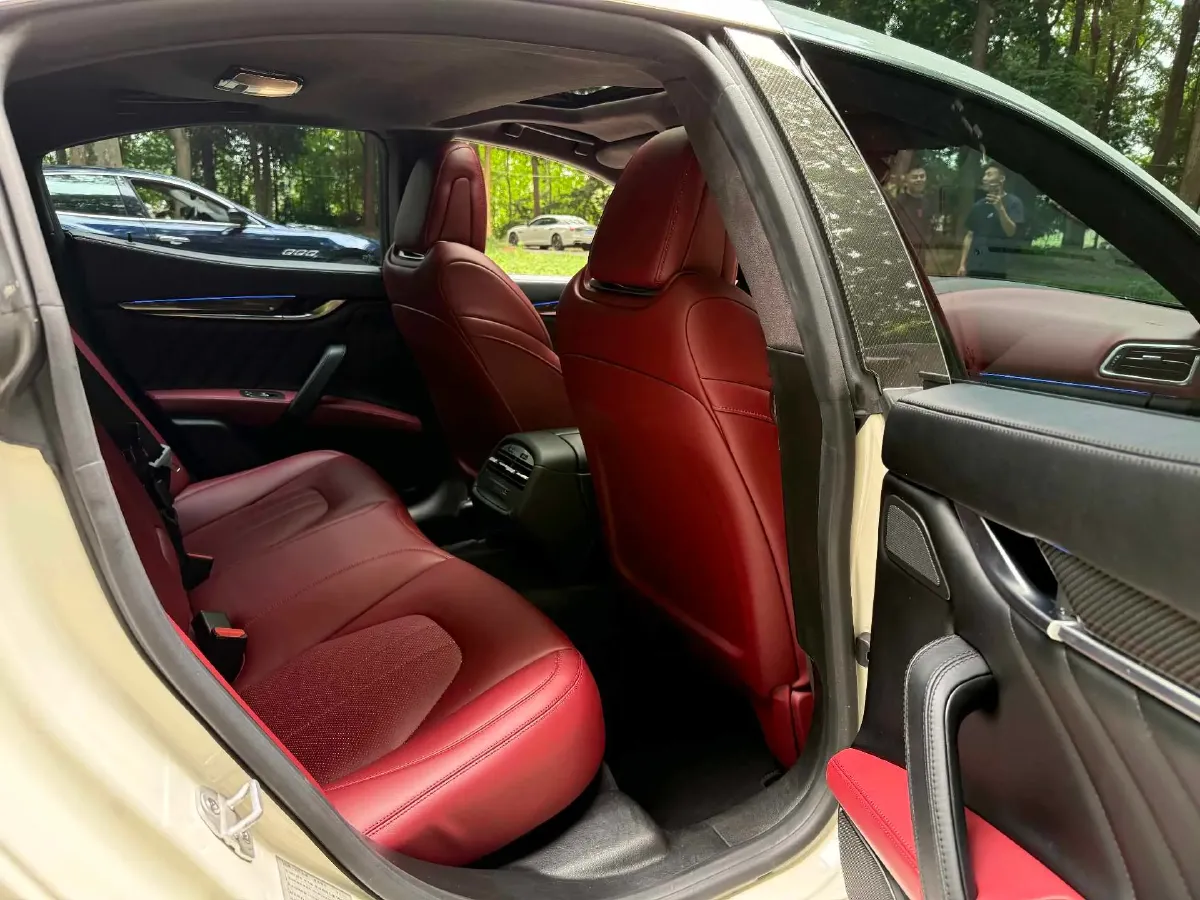 2018 Maserati Ghibli 3.0T 350HP V6 8AT,autocango,china used car exporter,china ev exporter,chinese used car exporter,chinese used ev exporter
