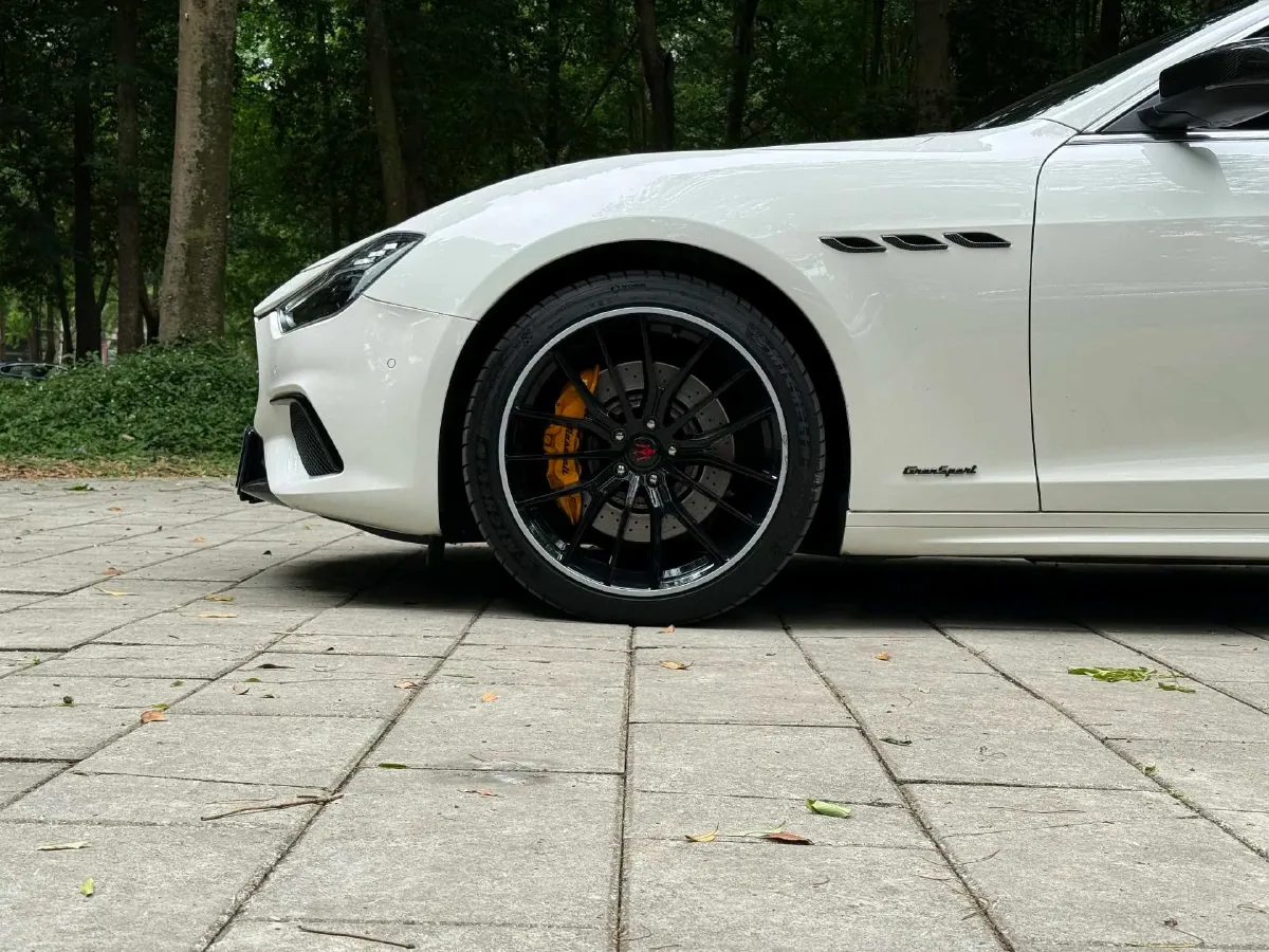 2018 Maserati Ghibli 3.0T 350HP V6 8AT,autocango,china used car exporter,china ev exporter,chinese used car exporter,chinese used ev exporter