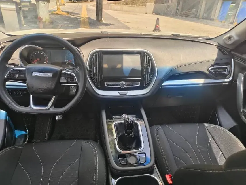 2018 Jetour X70 1.5T 147HP L4 5MT,autocango,china used car exporter,china ev exporter,chinese used car exporter,chinese used ev exporter