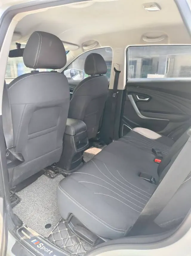 2018 Jetour X70 1.5T 147HP L4 5MT,autocango,china used car exporter,china ev exporter,chinese used car exporter,chinese used ev exporter