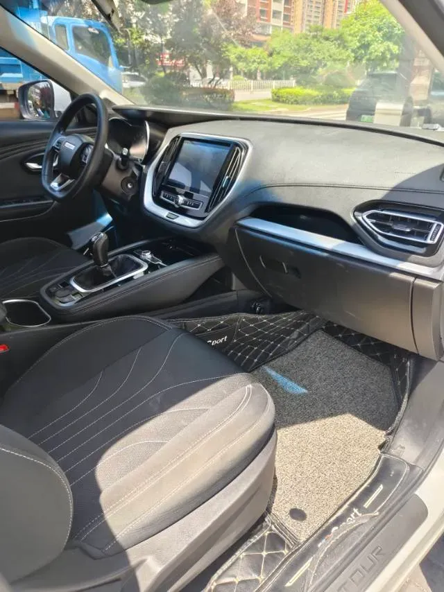 2018 Jetour X70 1.5T 147HP L4 5MT,autocango,china used car exporter,china ev exporter,chinese used car exporter,chinese used ev exporter