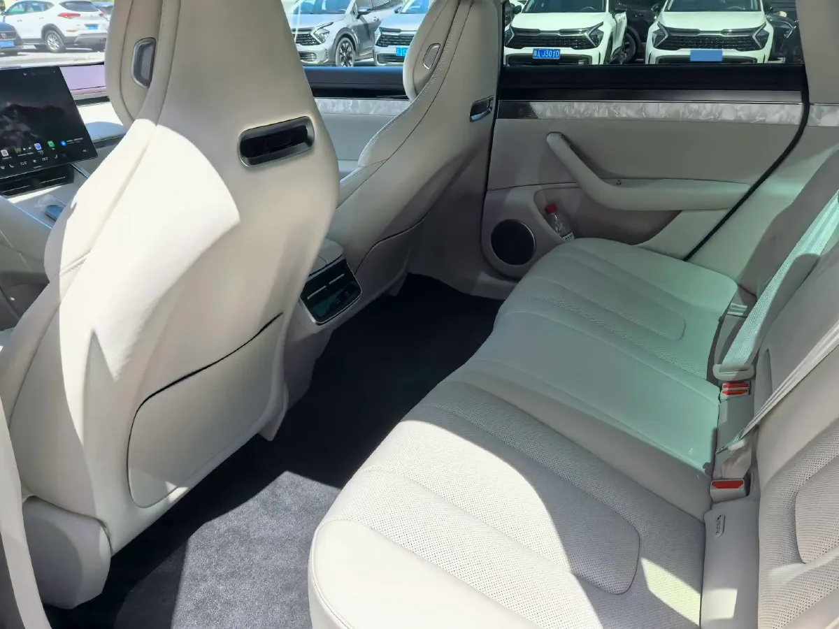 2026 Luxeed S7 BEV,autocango,china used car exporter,china ev exporter,chinese used car exporter,chinese used ev exporter