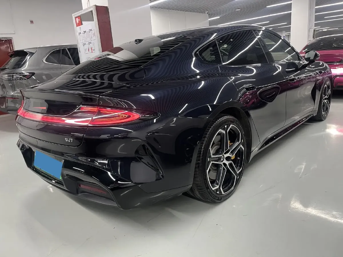 2024 MI SU7 BEV 73.6KWH,autocango,china used car exporter,china ev exporter,chinese used car exporter,chinese used ev exporter