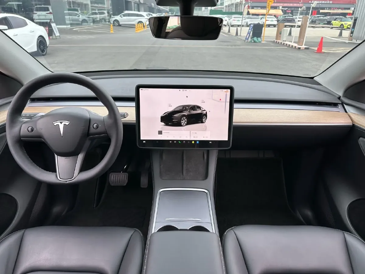 2022 Tesla Model Y BEV 60KWH,autocango,china used car exporter,china ev exporter,chinese used car exporter,chinese used ev exporter