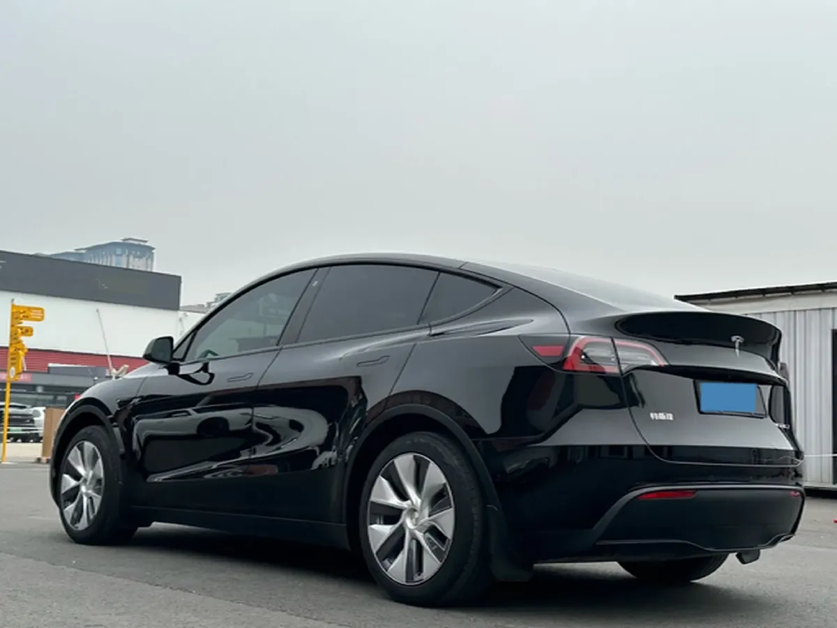 2022 Tesla Model Y BEV 60KWH,autocango,china used car exporter,china ev exporter,chinese used car exporter,chinese used ev exporter