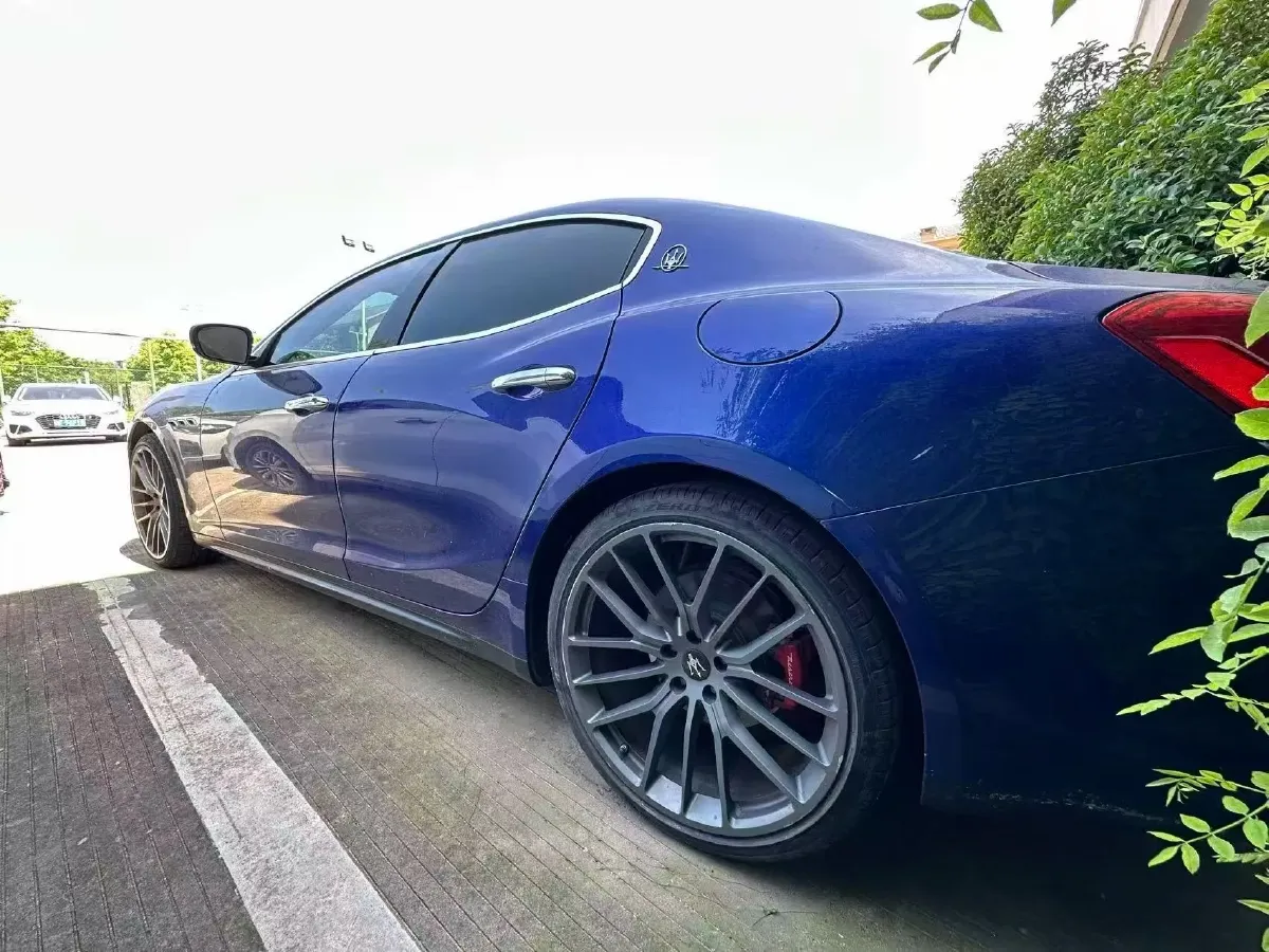 2019 Maserati Ghibli 3.0T 350HP V6 8AT,autocango,china used car exporter,china ev exporter,chinese used car exporter,chinese used ev exporter