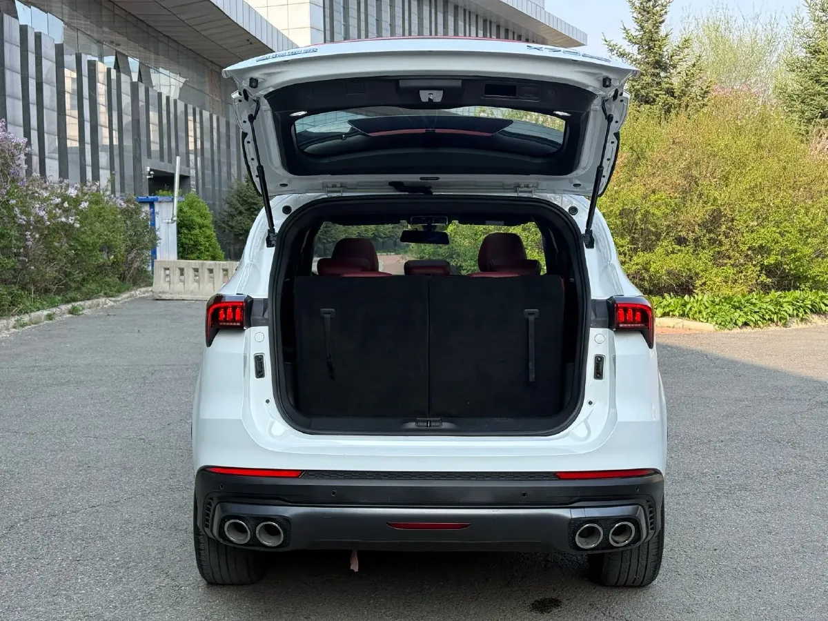 2023 ChangAn Oshan X7 Plus 1.5T 188HP L4 7DCT,autocango,china used car exporter,china ev exporter,chinese used car exporter,chinese used ev exporter