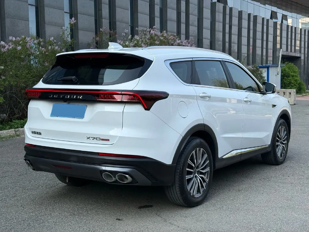 2023 ChangAn Oshan X7 Plus 1.5T 188HP L4 7DCT,autocango,china used car exporter,china ev exporter,chinese used car exporter,chinese used ev exporter