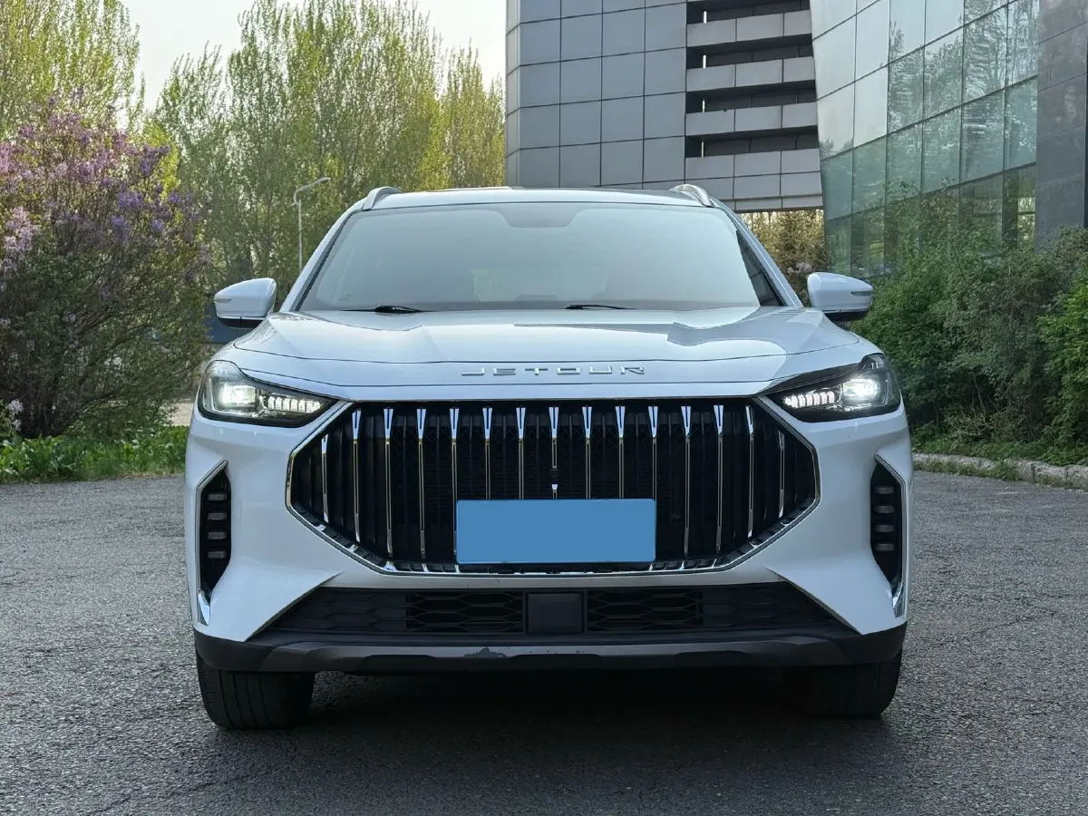 2023 ChangAn Oshan X7 Plus 1.5T 188HP L4 7DCT,autocango,china used car exporter,china ev exporter,chinese used car exporter,chinese used ev exporter