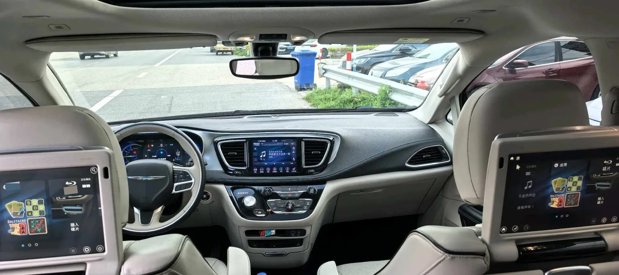 2018 Chrysler Pacifica 3.6L 245HP V6 E-CVT PHEV 16KWH,autocango,china used car exporter,china ev exporter,chinese used car exporter,chinese used ev exporter