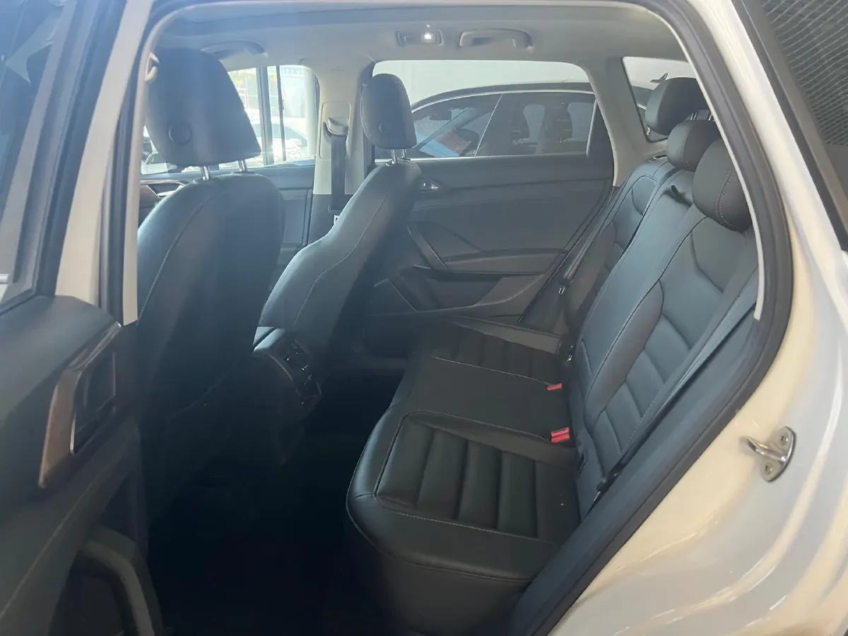 2022 Volkswagen Tharu 1.4T 150HP L4 7DCT,autocango,china used car exporter,china ev exporter,chinese used car exporter,chinese used ev exporter