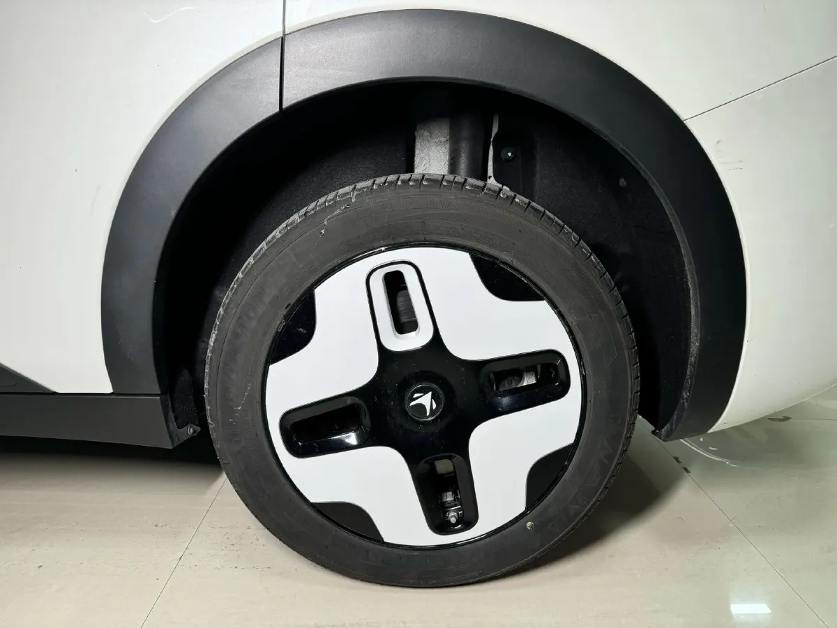 2024 ARCFOX KAOLA S BEV 58.8KWH,autocango,china used car exporter,china ev exporter,chinese used car exporter,chinese used ev exporter