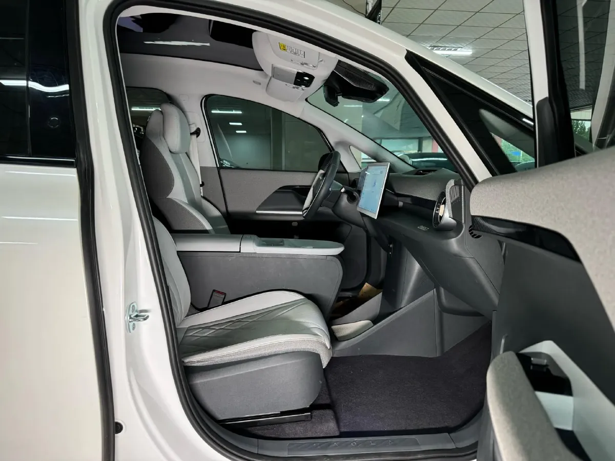 2024 ARCFOX KAOLA S BEV 58.8KWH,autocango,china used car exporter,china ev exporter,chinese used car exporter,chinese used ev exporter