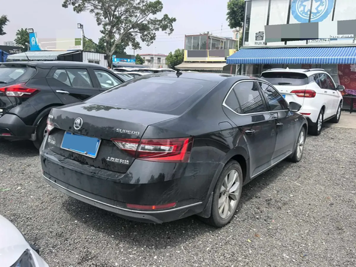 2018 Nissan Terra 2.5L 184HP L4 7AT,autocango,china used car exporter,china ev exporter,chinese used car exporter,chinese used ev exporter