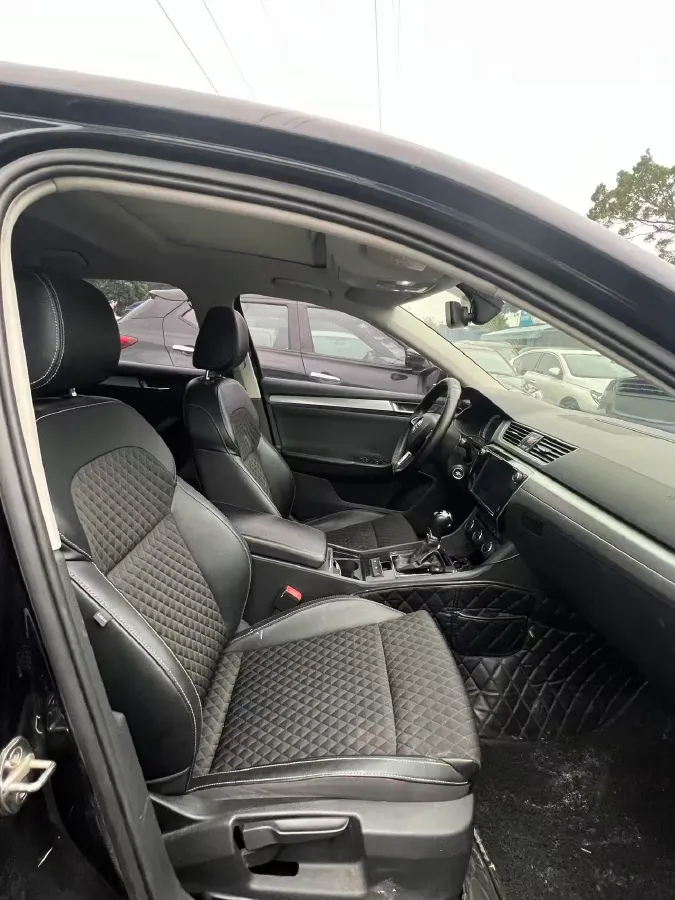 2018 Nissan Terra 2.5L 184HP L4 7AT,autocango,china used car exporter,china ev exporter,chinese used car exporter,chinese used ev exporter