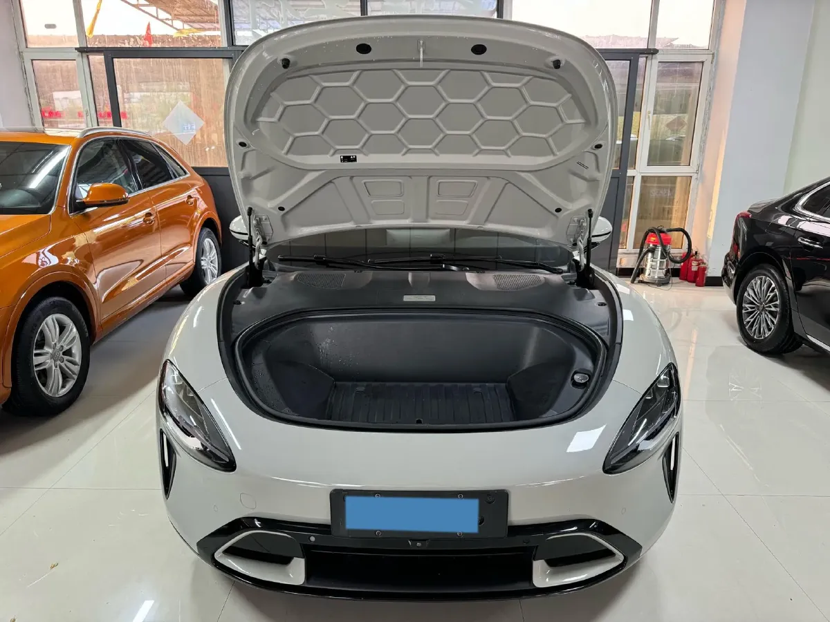 2024 MI SU7 BEV 73.6KWH,autocango,china used car exporter,china ev exporter,chinese used car exporter,chinese used ev exporter