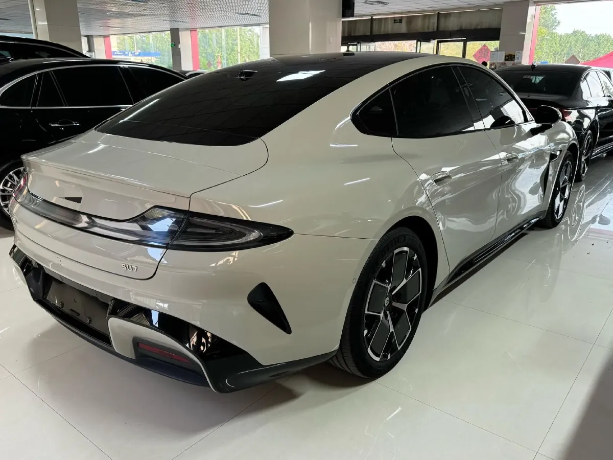 2024 MI SU7 BEV 73.6KWH,autocango,china used car exporter,china ev exporter,chinese used car exporter,chinese used ev exporter
