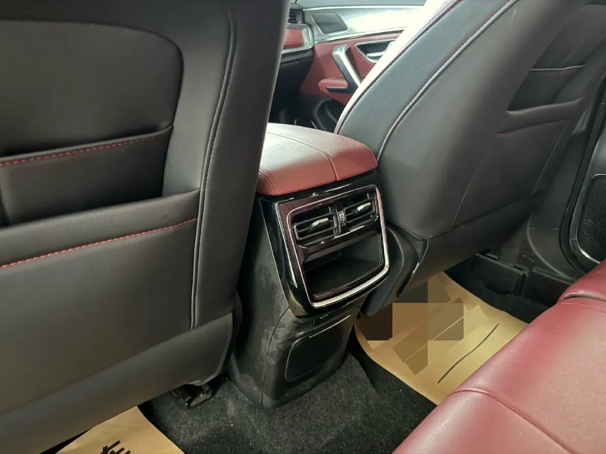 2021 Jetour X70 Plus 1.5T 156HP L4 6DCT,autocango,china used car exporter,china ev exporter,chinese used car exporter,chinese used ev exporter