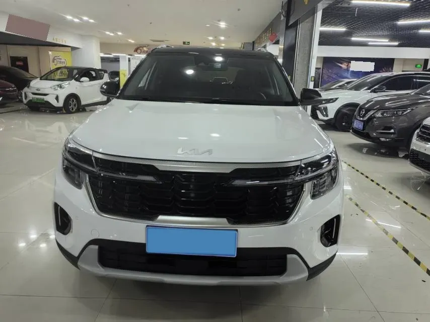2023 Kia Seltos 1.5L 115HP L4 CVT,autocango,china used car exporter,china ev exporter,chinese used car exporter,chinese used ev exporter