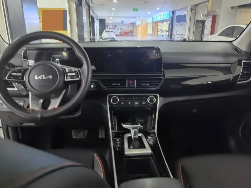 2023 Kia Seltos 1.5L 115HP L4 CVT,autocango,china used car exporter,china ev exporter,chinese used car exporter,chinese used ev exporter