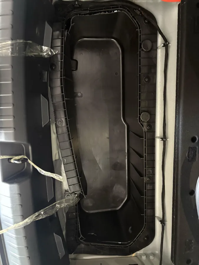 2024 MI SU7 BEV 73.6KWH,autocango,china used car exporter,china ev exporter,chinese used car exporter,chinese used ev exporter