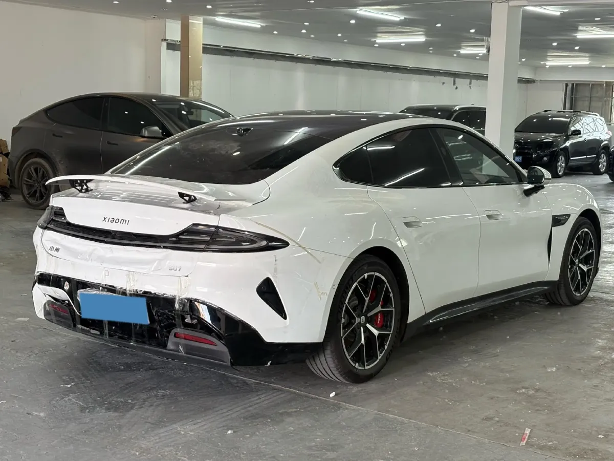 2024 MI SU7 BEV 73.6KWH,autocango,china used car exporter,china ev exporter,chinese used car exporter,chinese used ev exporter