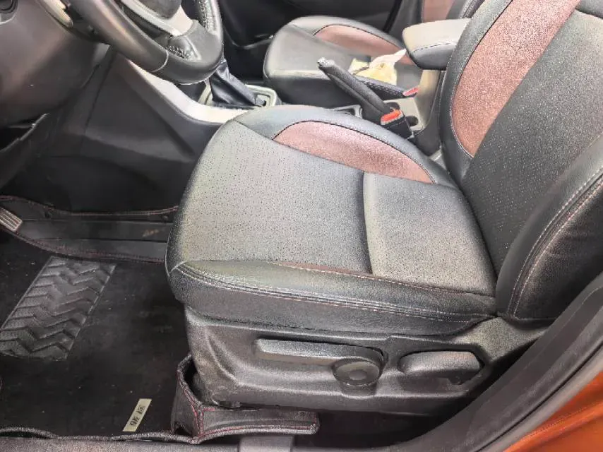 2017 Suzuki SX4 S-Cross 1.6L 122HP L4 CVT,autocango,china used car exporter,china ev exporter,chinese used car exporter,chinese used ev exporter