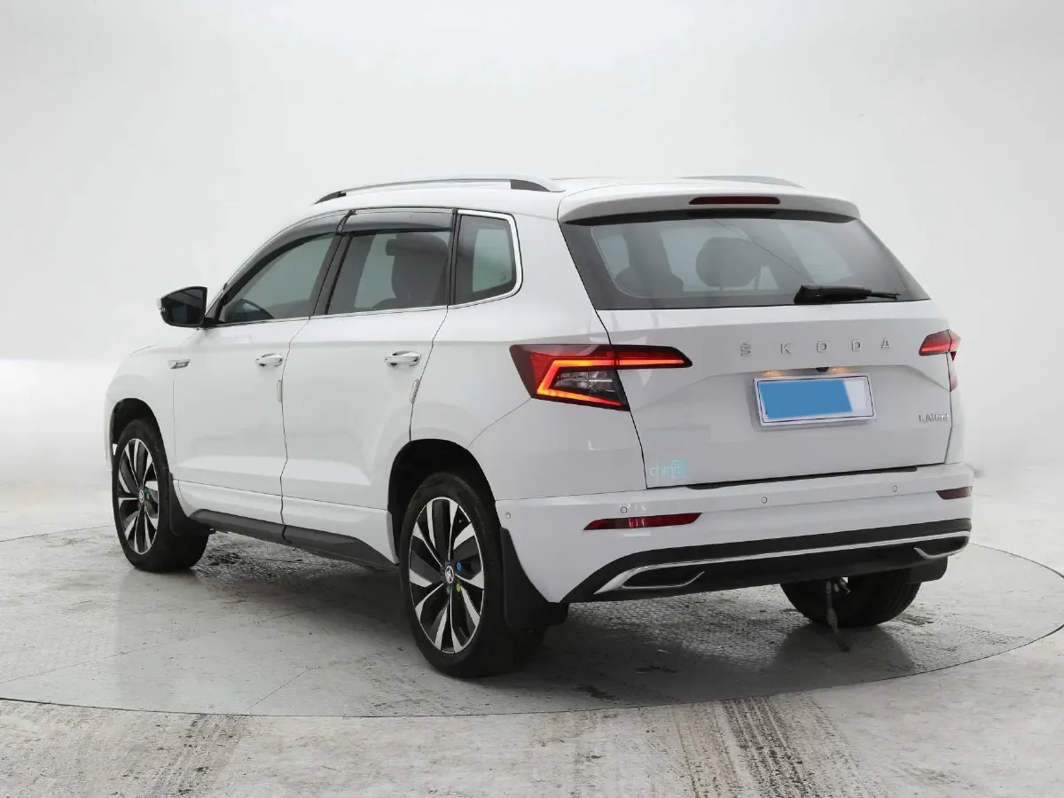 2023 Skoda Karoq 1.4T 150HP L4 7DCT,autocango,china used car exporter,china ev exporter,chinese used car exporter,chinese used ev exporter