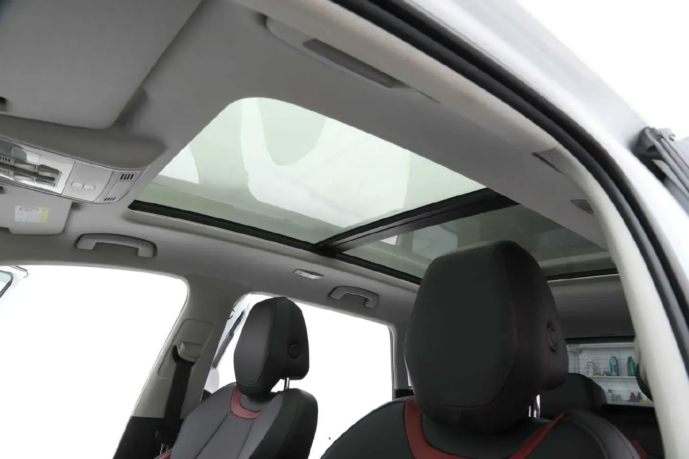 2023 Skoda Karoq 1.4T 150HP L4 7DCT,autocango,china used car exporter,china ev exporter,chinese used car exporter,chinese used ev exporter