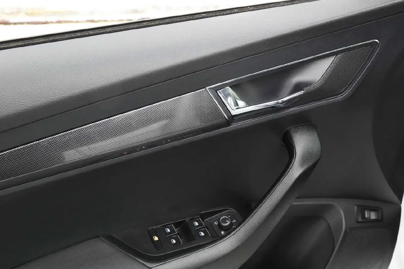 2023 Skoda Karoq 1.4T 150HP L4 7DCT,autocango,china used car exporter,china ev exporter,chinese used car exporter,chinese used ev exporter