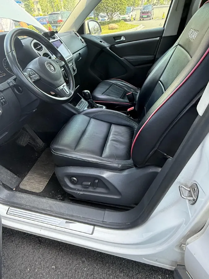 2017 Haval H9 2.0T 190HP L4 8AT,autocango,china used car exporter,china ev exporter,chinese used car exporter,chinese used ev exporter