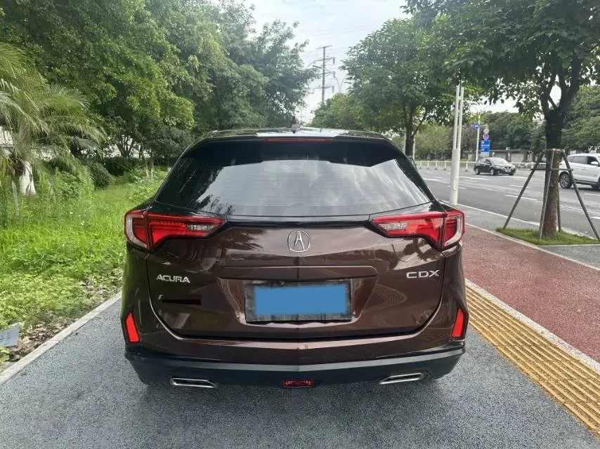2016 Acura CDX 1.5T 182HP L4 8DCT,autocango,china used car exporter,china ev exporter,chinese used car exporter,chinese used ev exporter