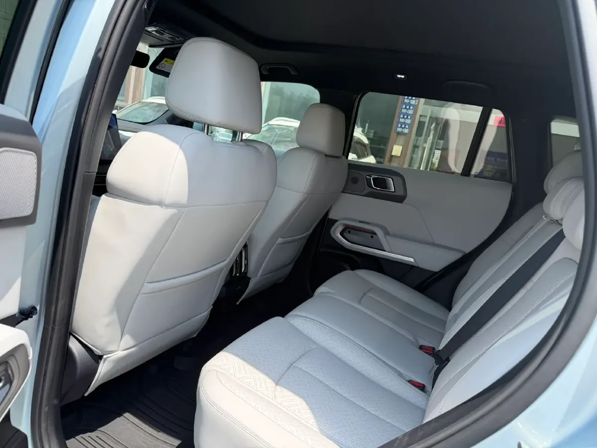 2025 FangChengBao Tai 3 BEV,autocango,china used car exporter,china ev exporter,chinese used car exporter,chinese used ev exporter