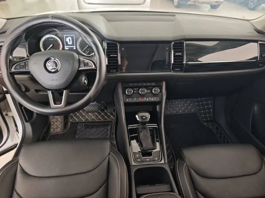 2017 Skoda Kodiak 1.8T 180HP L4 7DCT,autocango,china used car exporter,china ev exporter,chinese used car exporter,chinese used ev exporter