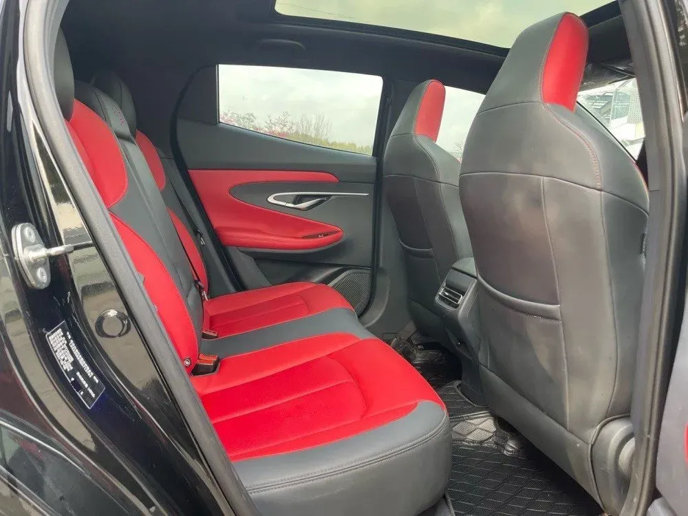 2020 ChangAn UNI-T 1.5T 180HP L4 7DCT,autocango,china used car exporter,china ev exporter,chinese used car exporter,chinese used ev exporter