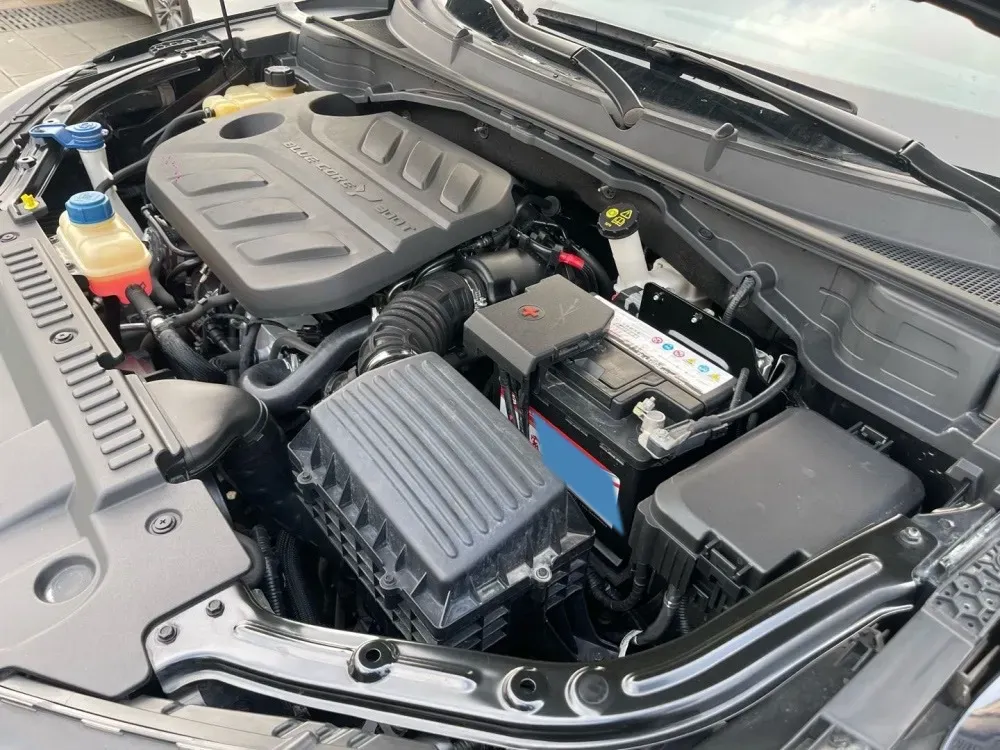 2020 ChangAn UNI-T 1.5T 180HP L4 7DCT,autocango,china used car exporter,china ev exporter,chinese used car exporter,chinese used ev exporter