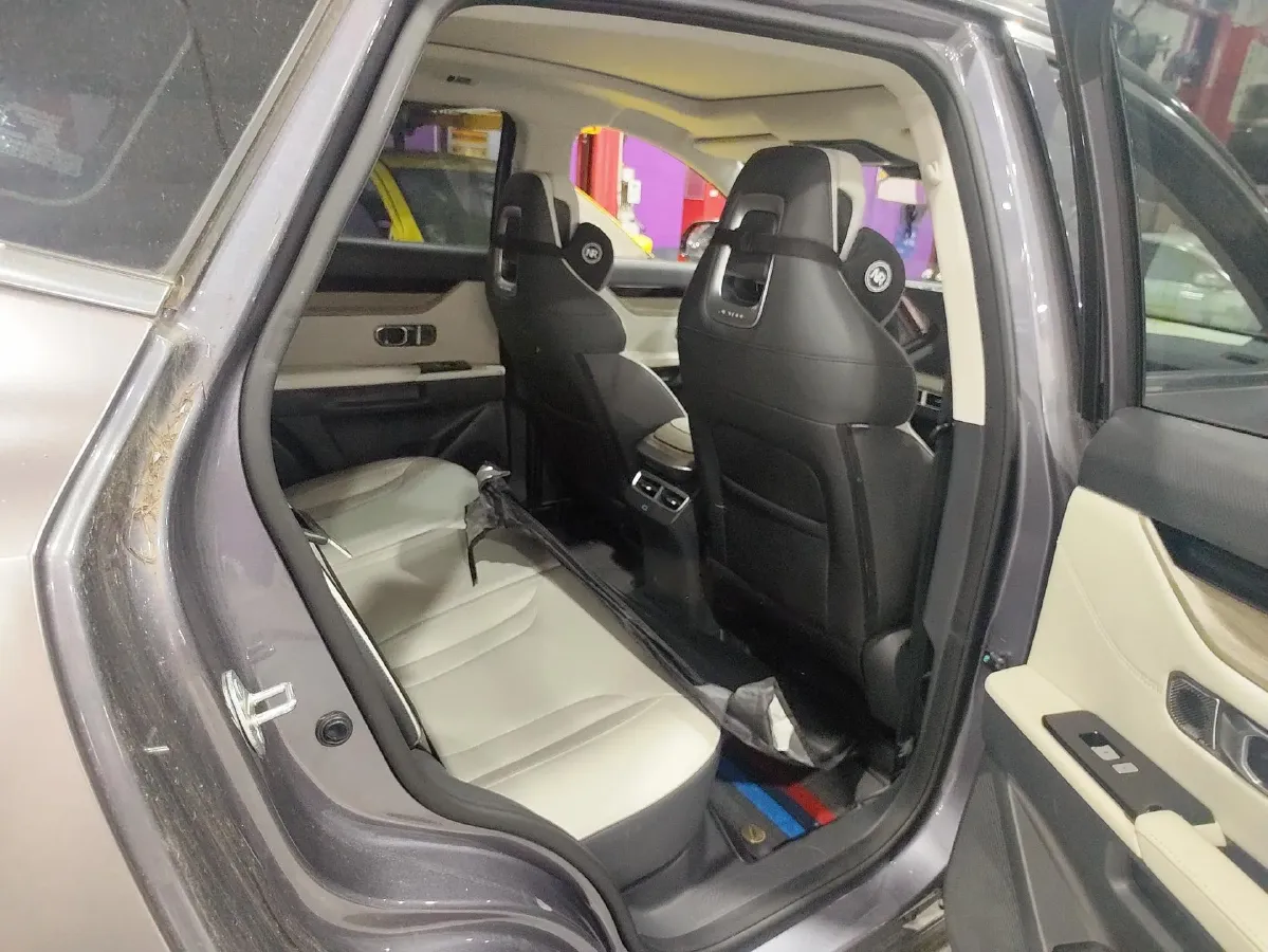 2023 Jetour DASHING 1.6T 197HP L4 7DCT,autocango,china used car exporter,china ev exporter,chinese used car exporter,chinese used ev exporter