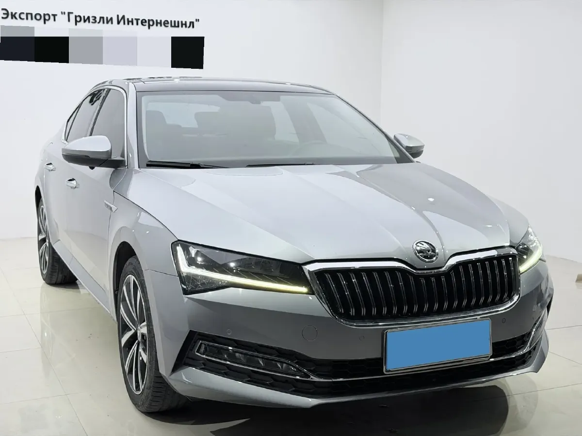 2022 Skoda Superb 1.4T 150HP L4 7DCT,autocango,china used car exporter,china ev exporter,chinese used car exporter,chinese used ev exporter