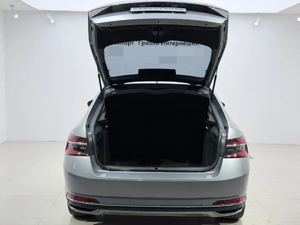 2022 Skoda Superb 1.4T 150HP L4 7DCT,autocango,china used car exporter,china ev exporter,chinese used car exporter,chinese used ev exporter
