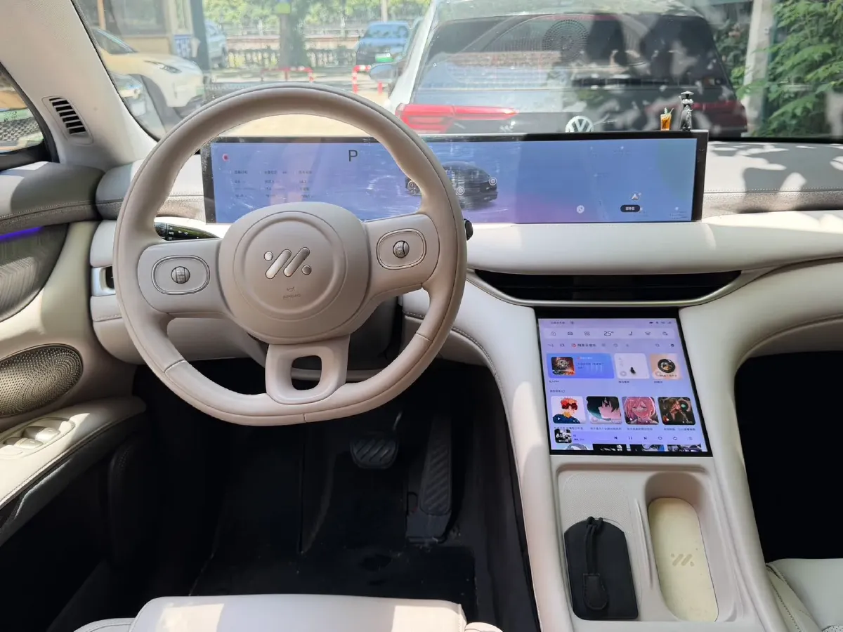 2025 IM LS6 BEV 75KWH,autocango,china used car exporter,china ev exporter,chinese used car exporter,chinese used ev exporter